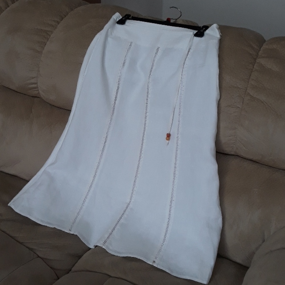 SALE 💛 White Linen Summer Skirt Size 8